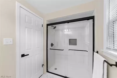 751 Roslyn Avenue, Akron, OH 44320 - Photo 26