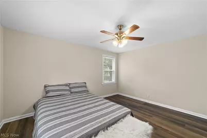 751 Roslyn Avenue, Akron, OH 44320 - Photo 32