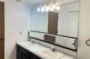 736 Kirkwall Dr, Copley, OH 44321 - Photo 24