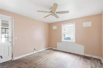 14242 Puritas Avenue, Loveland, OH 44135 - Photo 8