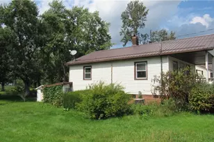 1202 N Uhrich St, Uhrichsville, OH 44683 - Photo 4