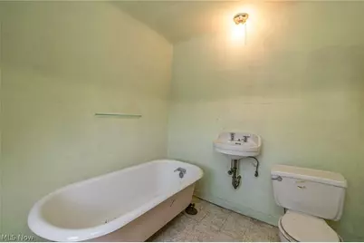 3396 Chalfant Road, Huber Heights, OH 44120 - Photo 22