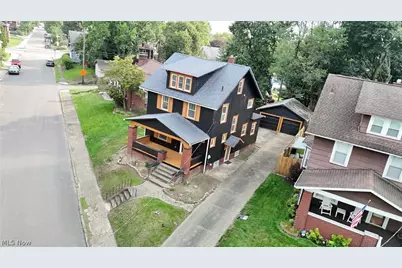 1227 McGregor Avenue NW, Canton, OH 44703 - Photo 2
