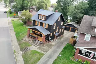 1227 McGregor Ave NW, Canton, OH 44703 - Photo 2