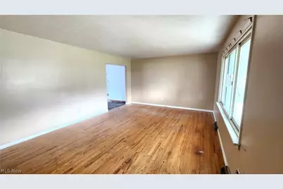 7731 Southland Drive, Mentor on the Lake, OH 44060 - Photo 10