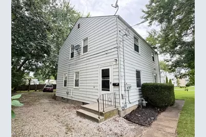 3950 Gary Avenue, Lorain, OH 44055 - Photo 2