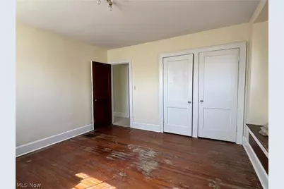 211 E Main Street, St Clairsville, OH 43950 - Photo 34