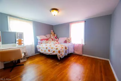 2835 S Schenley Avenue, Youngstown, OH 44511 - Photo 12