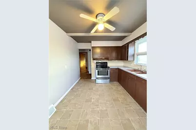 934 Nevin Street, Akron, OH 44310 - Photo 16