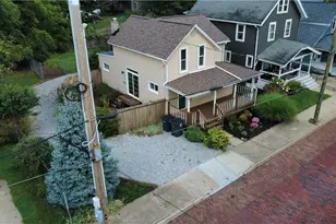 56 Charlotte St, Akron, OH 44303 - Photo 2