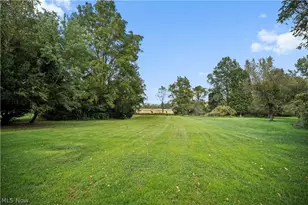 154 E Main St, Amherst, OH 44001 - Photo 8
