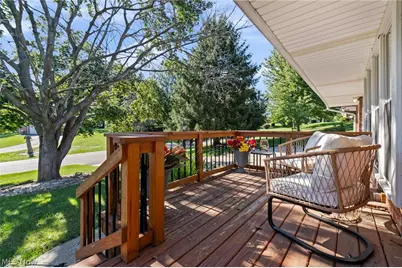 3595 Dauphin Drive NE, Canton, OH 44721 - Photo 30