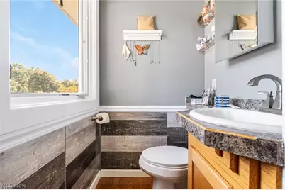 3595 Dauphin Drive NE, Canton, OH 44721 - Photo 22