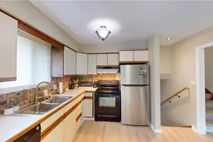 9260 Avery Rd, Grandview Heights, OH 44147 - Photo 14
