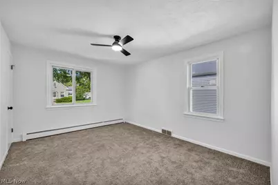 1361 Leavitt Road, Lorain, OH 44052 - Photo 24