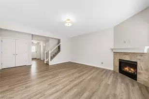152 Larimar Dr, Willowick, OH 44095 - Photo 2