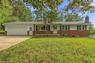 5220 Woodlynn St NE, East Canton, OH 44730 - Photo 2