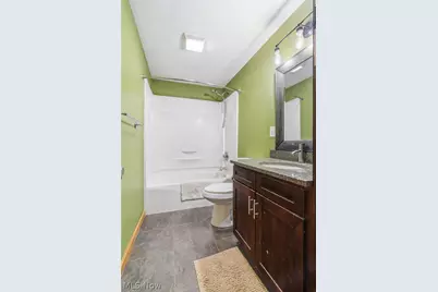 5220 Woodlynn Street NE, East Canton, OH 44730 - Photo 14