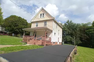 149 S Truesdale Ave, Youngstown, OH 44506 - Photo 2