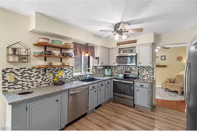 458 Derbyshire Road, Green, OH 44319 - Photo 14