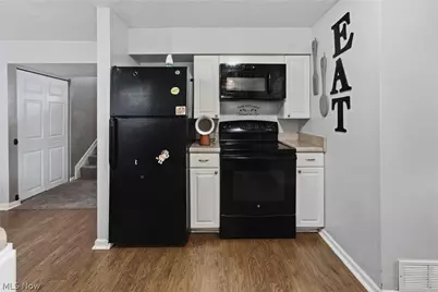 300 27th Street NW, Massillon, OH 44647 - Photo 20
