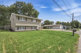 300 27th St NW, Massillon, OH 44647 - Photo 2