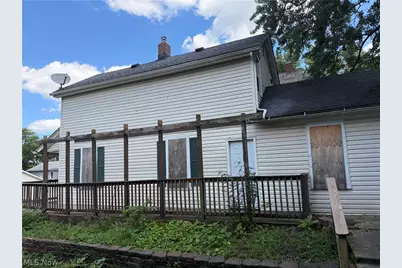 858 Forrest Drive, Akron, OH 44306 - Photo 2