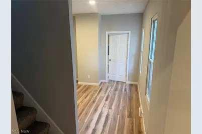 858 Forrest Drive, Akron, OH 44306 - Photo 30