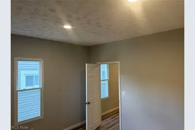 858 Forrest Drive, Akron, OH 44306 - Photo 16