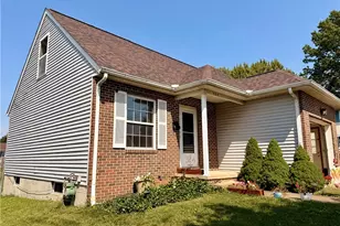 424 NE Shaw Ave NE, Massillon, OH 44646 - Photo 2