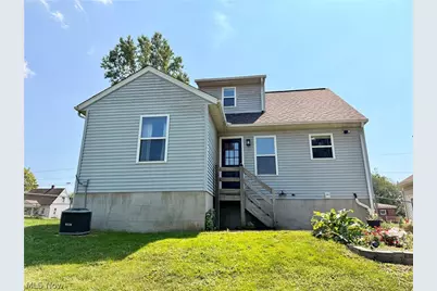 424 NE Shaw Avenue NE, Massillon, OH 44646 - Photo 4