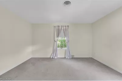 18219 Van Aken Boulevard, Huber Heights, OH 44122 - Photo 22