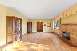 114 7th St NE, Barberton, OH 44203 - Photo 8