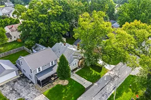 149 Traymore Blvd, Eastlake, OH 44095 - Photo 2