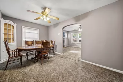 149 Traymore Boulevard, Eastlake, OH 44095 - Photo 8