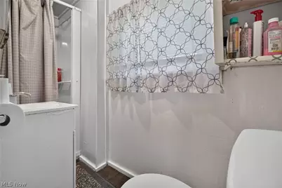 186 Parmely Avenue, Elyria, OH 44035 - Photo 10