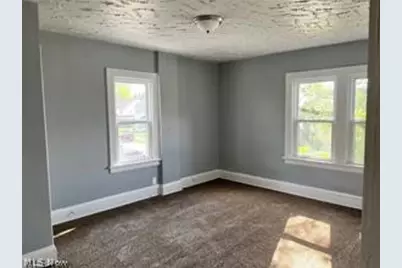 681 Moreley Avenue, Akron, OH 44320 - Photo 8