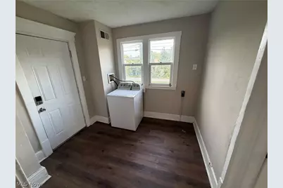 36 Cole Avenue, Akron, OH 44301 - Photo 4