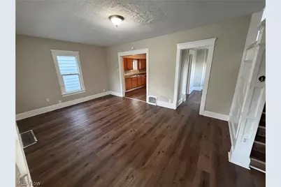 36 Cole Avenue, Akron, OH 44301 - Photo 2