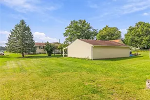 3834 Southway St SW, Massillon, OH 44646 - Photo 4