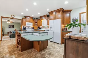3834 Southway St SW, Massillon, OH 44646 - Photo 16
