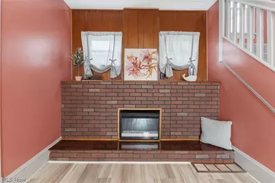 329 Girard Avenue NE, Canton, OH 44704 - Photo 18