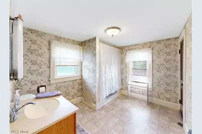 6201 Richville Drive SW, Navarre, OH 44662 - Photo 18