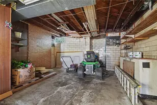 1420 E Beech St, Alliance, OH 44601 - Photo 30