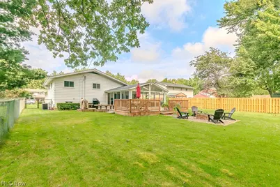 7085 Hoover Drive, Mentor, OH 44060 - Photo 6