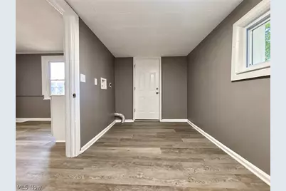 2408 Castle Avenue, Loveland, OH 44113 - Photo 12