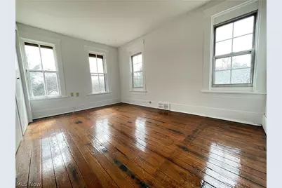 386.5 Silver Street #UP, Akron, OH 44303 - Photo 4