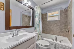4146 Barclay Messerly Rd, Worthington, OH 44470 - Photo 16