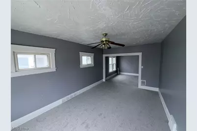 1758 Alcoy Road #Up, Loveland, OH 44112 - Photo 6