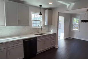 17012 Eldamere Ave, Loveland, OH 44128 - Photo 4